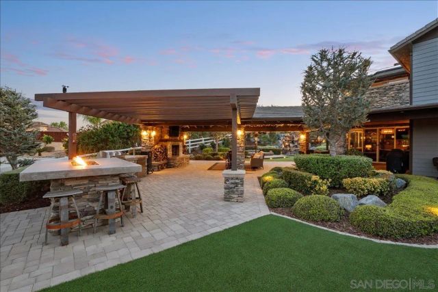 2736 Ortega Rd, Ramona, CA 92065