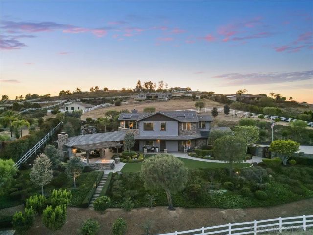 2736 Ortega Rd, Ramona, CA 92065