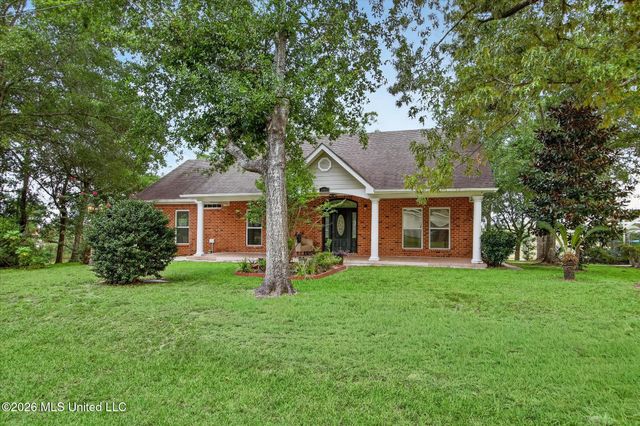 2011 Tradewinds Drive, Gautier, MS 39553