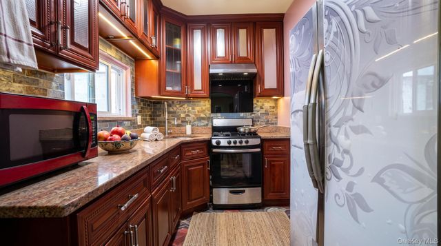 10640 Sutphin Boulevard, Jamaica, NY 11435