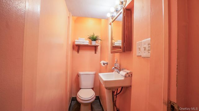 10640 Sutphin Boulevard, Jamaica, NY 11435