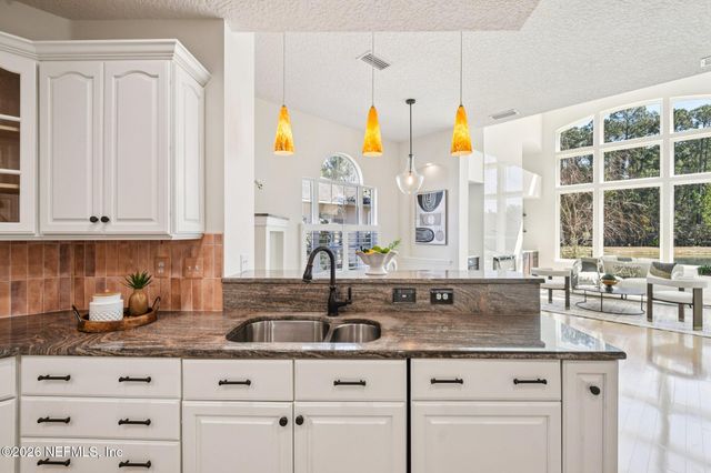 2517 SUNNY CREEK Drive, Fleming Island, FL 32003