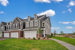 24503 W Alexis Lane 63387, Plainfield, IL 60585