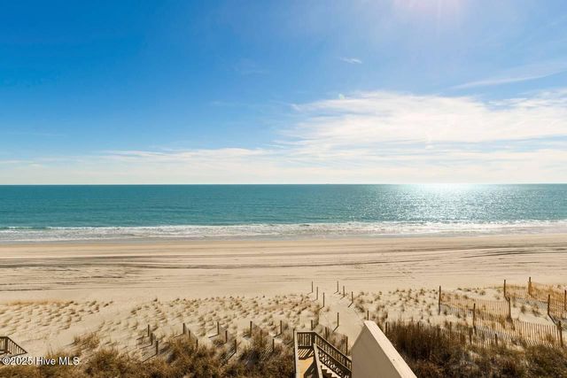 7021 Ocean Drive E, Emerald Isle, NC 28594