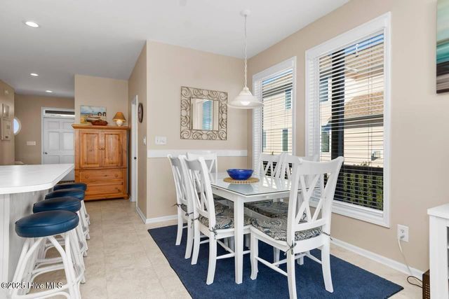 7021 Ocean Drive E, Emerald Isle, NC 28594