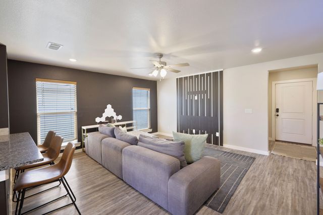 2904 Bryan Avenue, Wolfforth, TX 79382