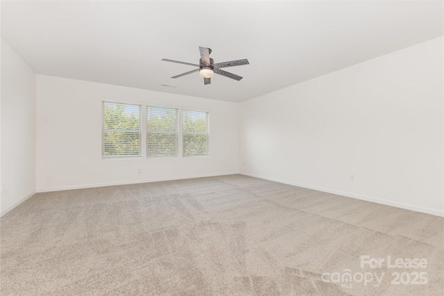 4938 Staffordshire Lane, Charlotte, NC 28213
