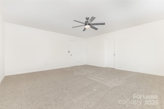 4938 Staffordshire Lane, Charlotte, NC 28213