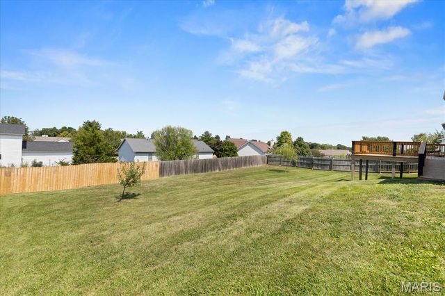 121 Whisper Creek Drive, Wentzville, MO 63385