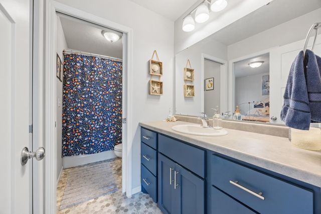 6851 17th Street S, Fargo, ND 58104