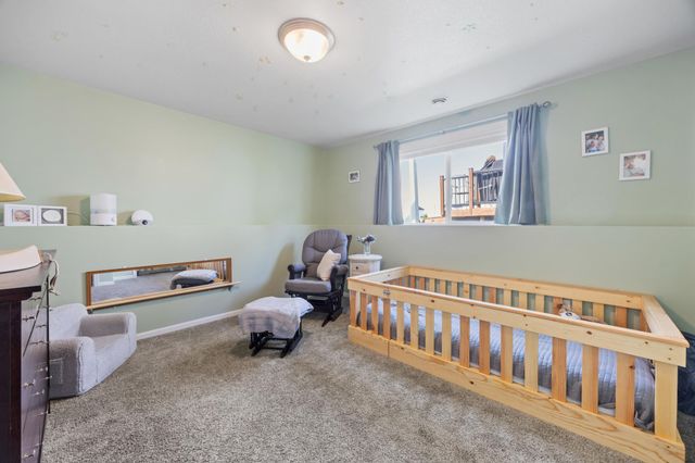 6851 17th Street S, Fargo, ND 58104