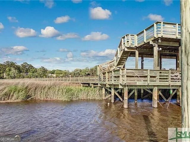 12300 Apache Avenue APT 202, Savannah, GA 31419