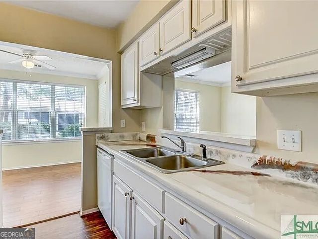 12300 Apache Avenue APT 202, Savannah, GA 31419
