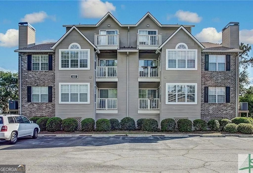 12300 Apache Avenue APT 202, Savannah, GA 31419