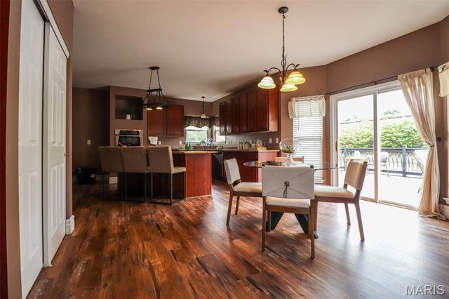 108 Woodside Court, Arnold, MO 63010