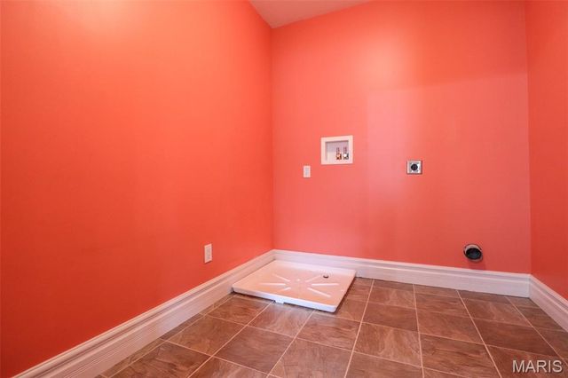 108 Woodside Court, Arnold, MO 63010