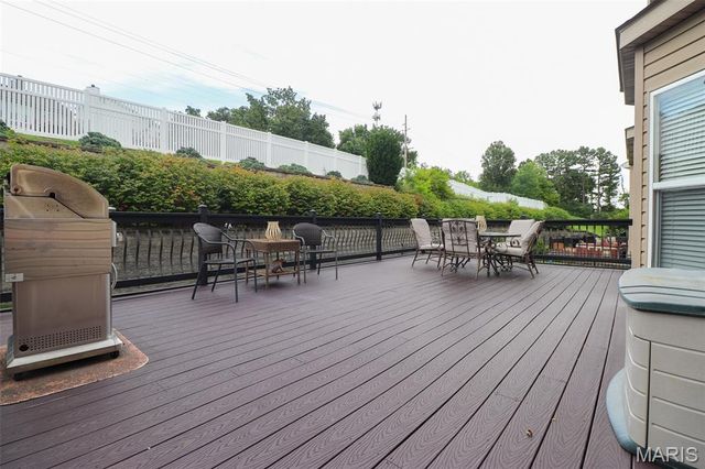 108 Woodside Court, Arnold, MO 63010