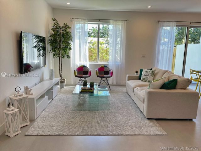 807 SE 14th St 0, Fort Lauderdale, FL 33316
