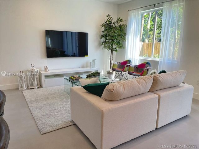 807 SE 14th St 0, Fort Lauderdale, FL 33316