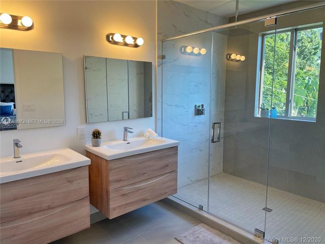 807 SE 14th St 0, Fort Lauderdale, FL 33316