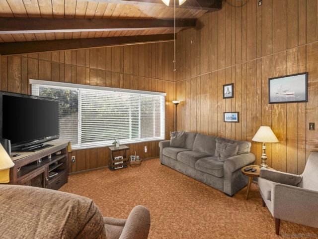 6230 Buisson Street, San Diego, CA 92122