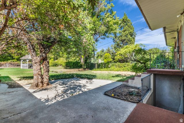 3700 S LEE MAUR ST, West Valley City, UT 84119