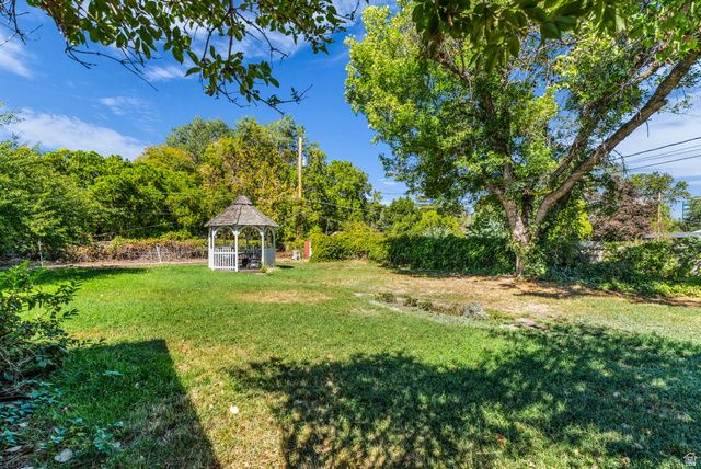 3700 S LEE MAUR ST, West Valley City, UT 84119
