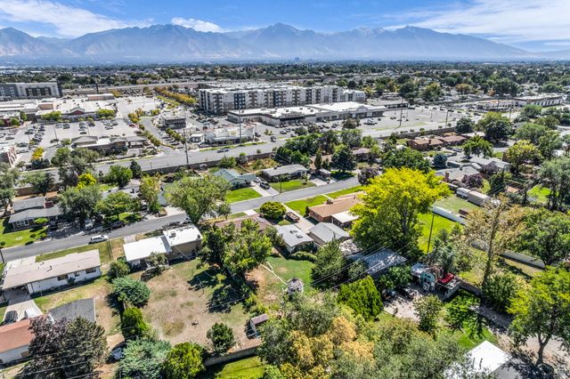 3700 S LEE MAUR ST, West Valley City, UT 84119
