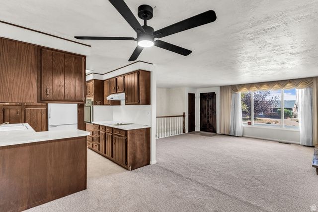 3700 S LEE MAUR ST, West Valley City, UT 84119