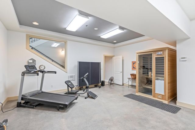 1195 NW Remarkable Drive, Bend, OR 97703