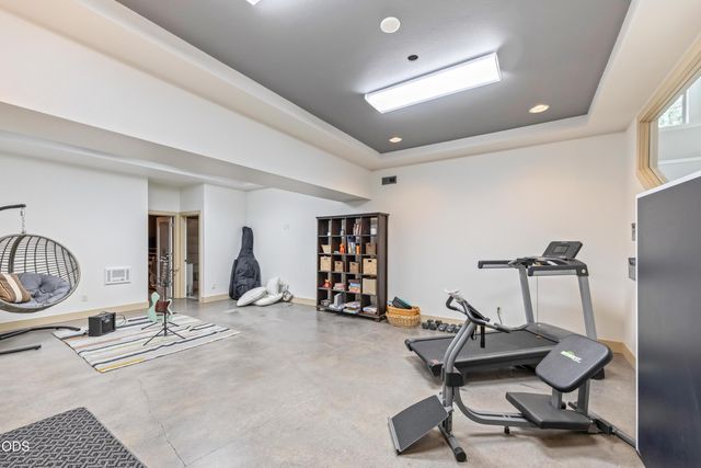 1195 NW Remarkable Drive, Bend, OR 97703
