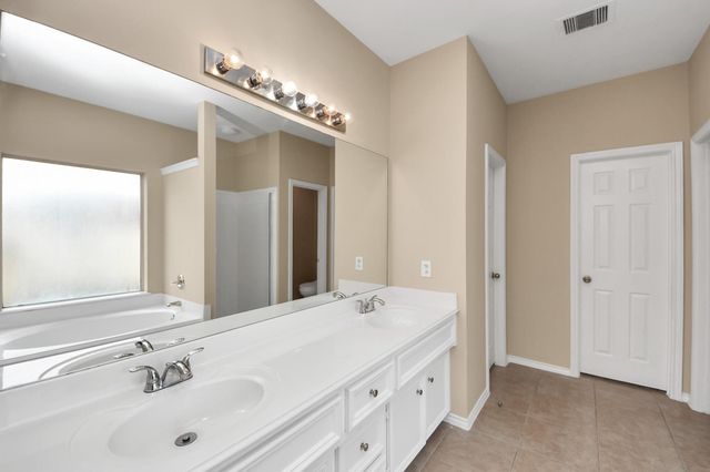 12606 Riverhill Court, Houston, TX 77014