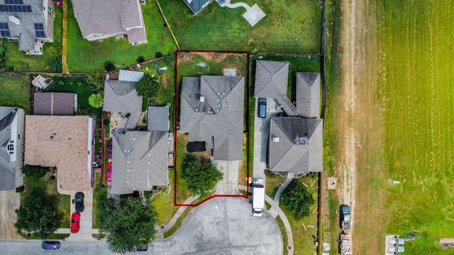 12606 Riverhill Court, Houston, TX 77014