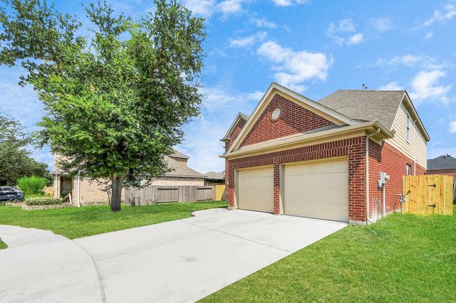12606 Riverhill Court, Houston, TX 77014