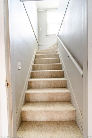 20323 Champaign Street, Taylor, MI 48180