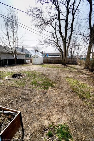 20323 Champaign Street, Taylor, MI 48180