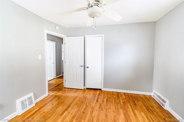 20323 Champaign Street, Taylor, MI 48180