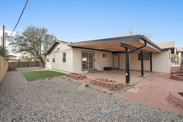 2408 Broadway Boulevard NE, Albuquerque, NM 87102