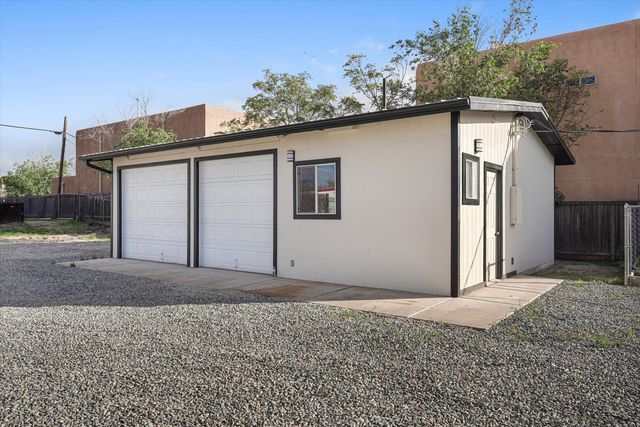2408 Broadway Boulevard NE, Albuquerque, NM 87102
