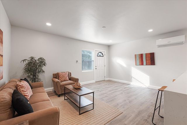2408 Broadway Boulevard NE, Albuquerque, NM 87102