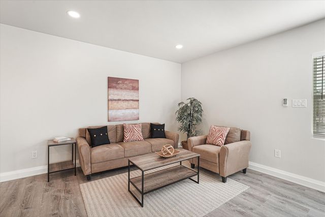 2408 Broadway Boulevard NE, Albuquerque, NM 87102