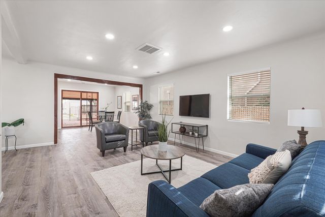 2408 Broadway Boulevard NE, Albuquerque, NM 87102