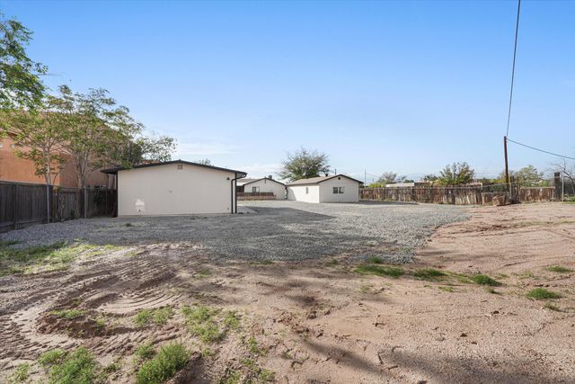 2408 Broadway Boulevard NE, Albuquerque, NM 87102