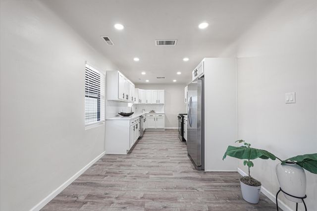 2408 Broadway Boulevard NE, Albuquerque, NM 87102