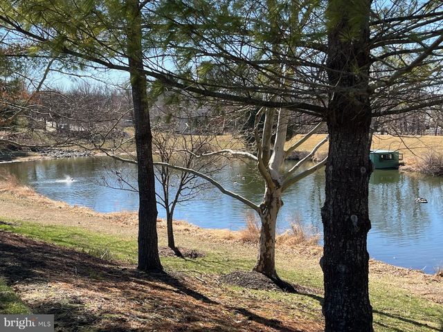 11305 POTOMAC OAKS DR, Rockville, MD 20850