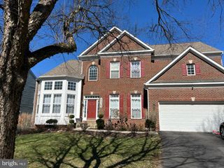 11305 POTOMAC OAKS DR, Rockville, MD 20850