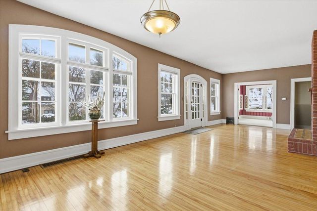 924 Central, Red Wing, MN 55066