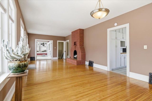 924 Central, Red Wing, MN 55066