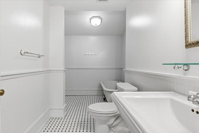 924 Central, Red Wing, MN 55066