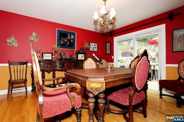 121 Magee Road, Ringwood, NJ 07456